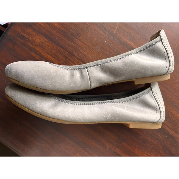 Flats_&_Loafers